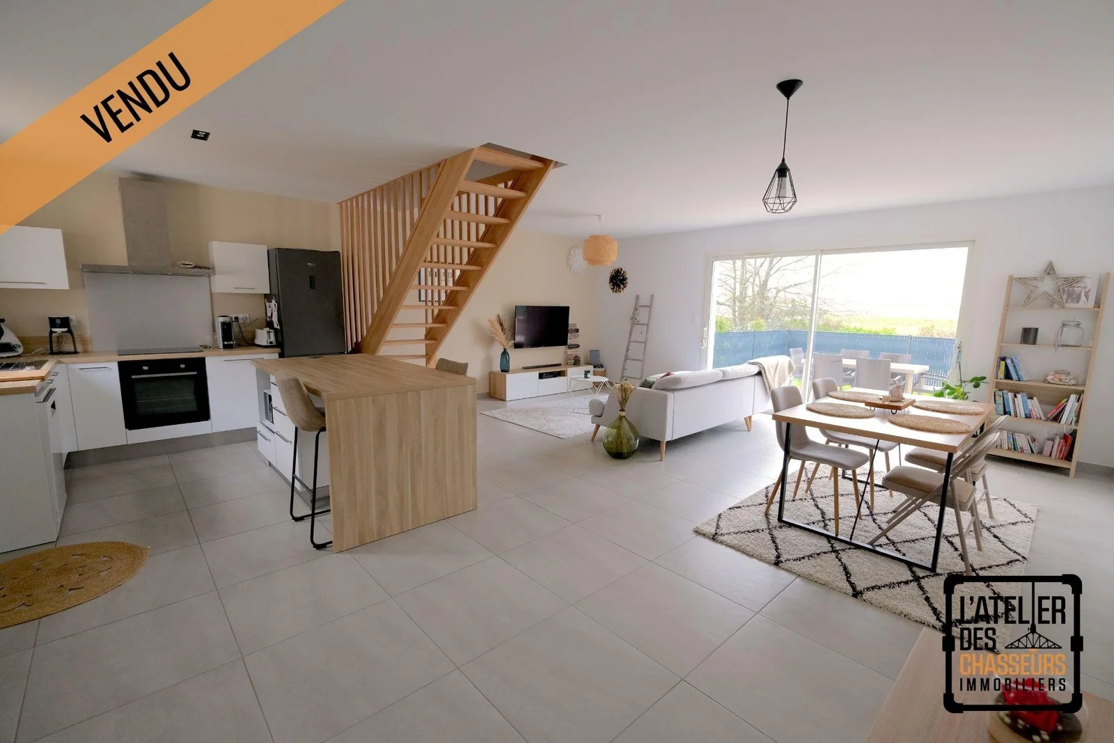 EXCLUSIVITÉ ! MAISON 4 PIÈCES DE 90 M2 AVEC JARDIN ET GARAGE