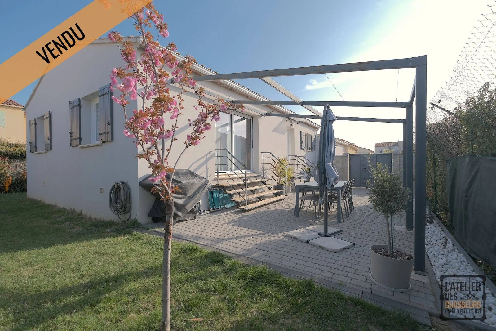 EXCLUSIVITÉ ! MAISON PLAIN PIED 4 PIÈCES AVEC JARDIN ET GARAGE