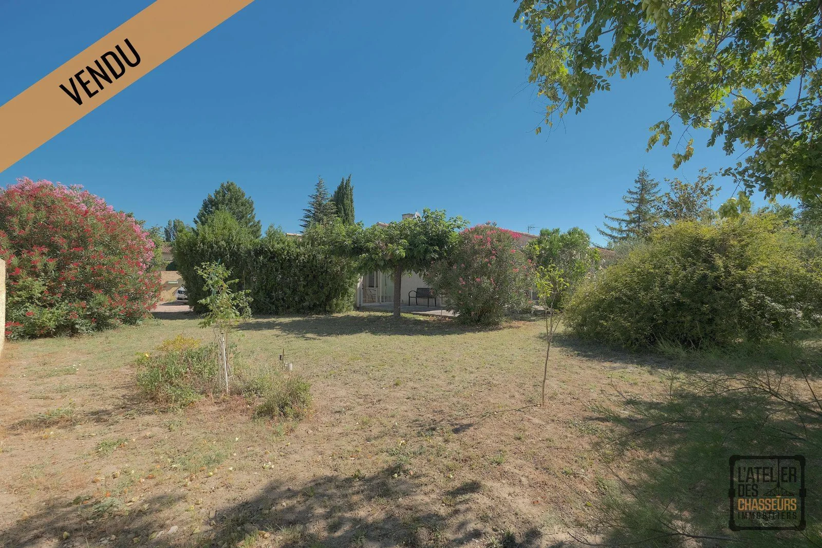 EXCLUSIVITÉ ! MAISON 4 PIÈCES - TERRAIN 800 M2