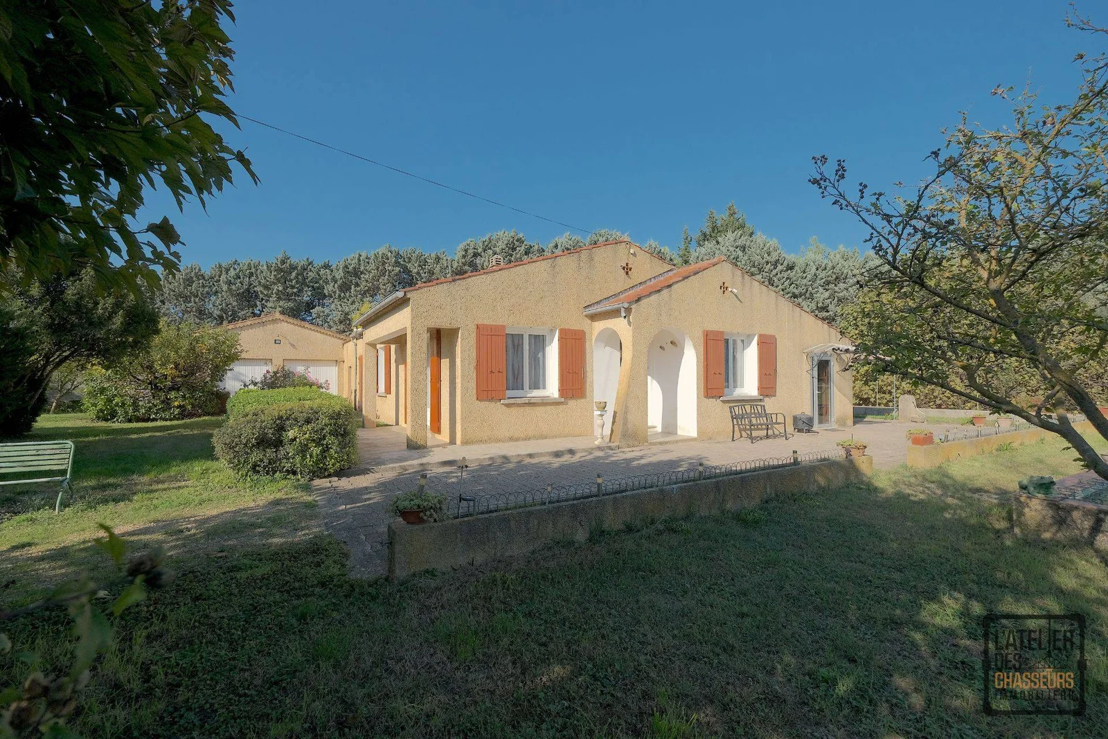 EXCLUSIVITÉ ! MAISON 4 PIÈCES SUR UN TERRAIN D'ENVIRON 5000M2