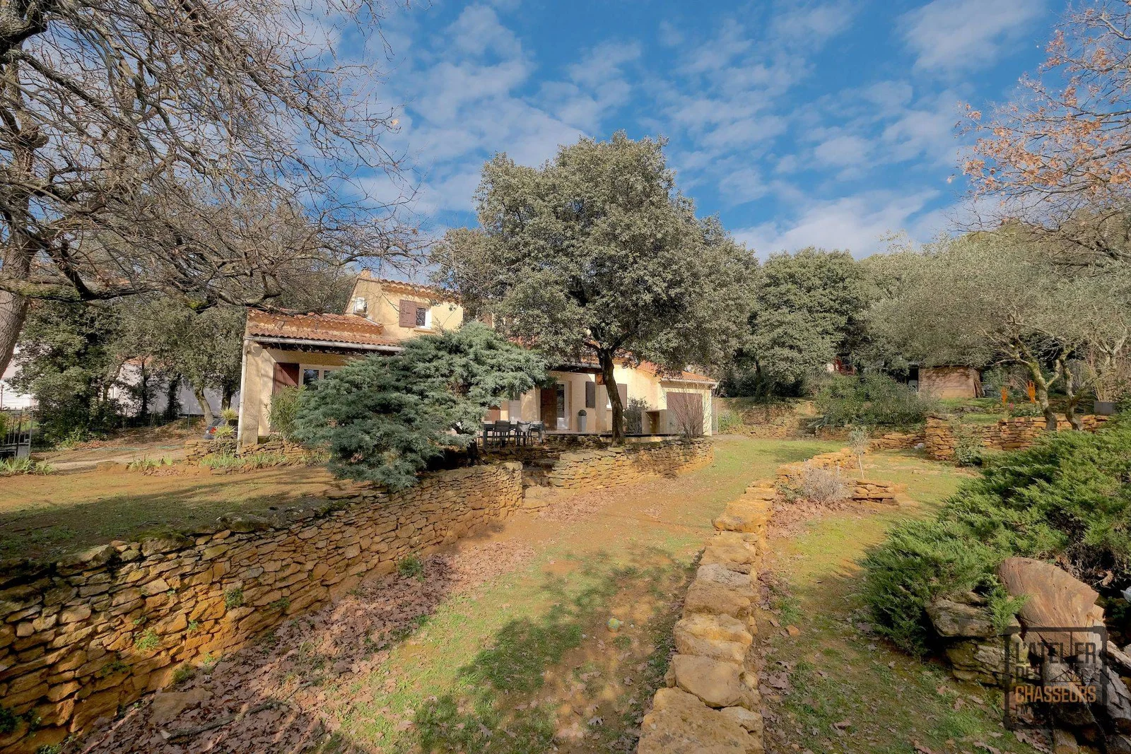 EXCLUSIVITÉ ! MAISON 5 PIÈCES DE 133 M2 - TERRAIN DE 1200 M2