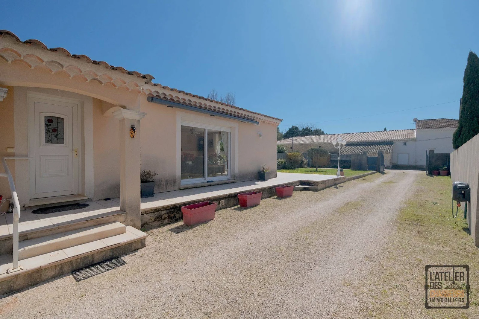 EXCLUSIVITÉ ! MAISON 4 PIÈCES DE 129M2 SUR UN TERRAIN DE 780M2